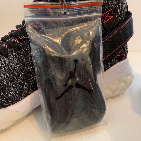 Jordan Apex React Atmosphere Grey - Picture 3 of 5